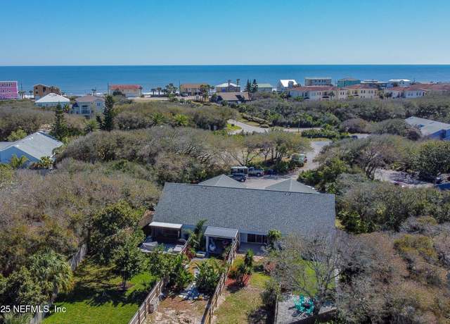 Property at 4602 Sandcastle Cir, St. Augustine, FL 32084, 2 beds, 2 baths