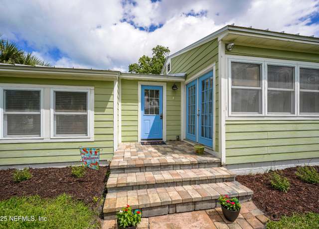 Property at 295 Belvedere St, Atlantic Beach, FL 32233, 3 beds, 2 baths