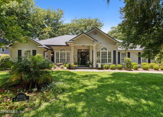 Property at 95205 Captains Way, Fernandina Beach, FL 32034, 3 beds, 2.5 baths