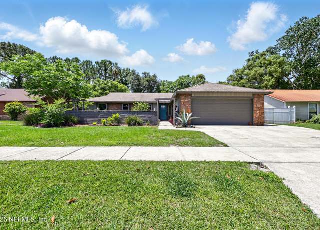 Property at 10242 Bear Valley Rd, Jacksonville, FL 32257, 3 beds, 2 baths