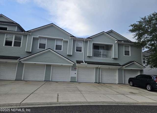 Property at 7036 Deer Lodge Cir #106, Jacksonville, FL 32256, 3 beds, 2.5 baths