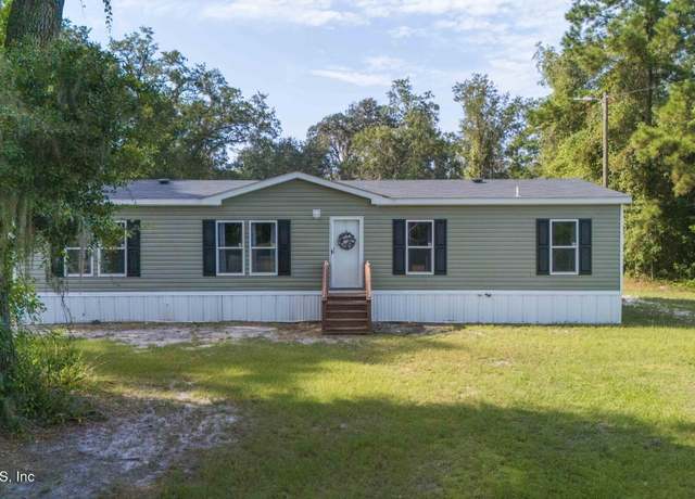 Property at 115 Key Rd, Palatka, FL 32177, 4 beds, 2 baths