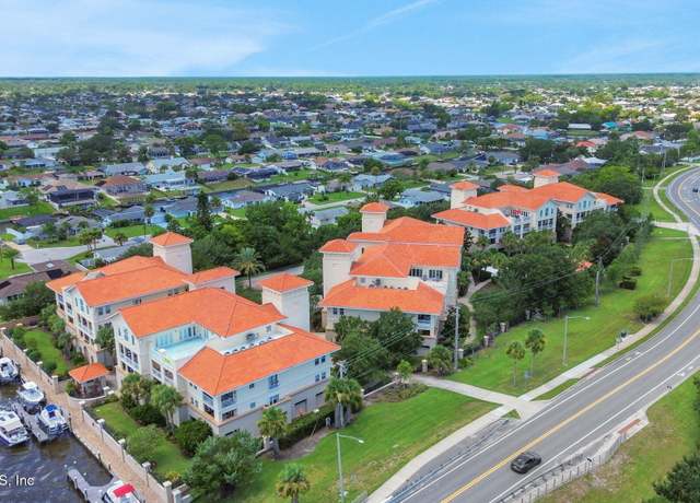 Property at 200 Bella Harbor Ct #105, Palm Coast, FL 32137, 3 beds, 2 baths