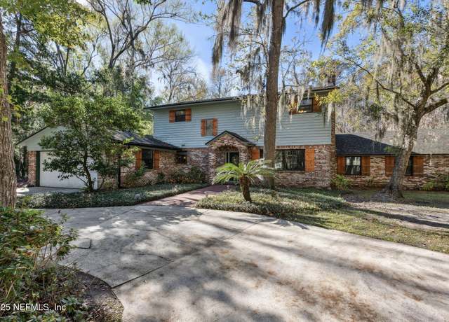 Property at 12534 Flynn Rd, Jacksonville, FL 32223, 4 beds, 3.5 baths