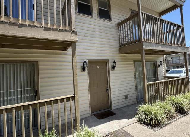 Property at 2300 Twelve Oaks Dr #A-5, Orange Park, FL 32065, 2 beds, 1.5 baths