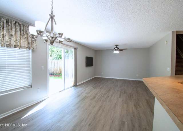 Property at 1525 Vineland Cir #B, Fleming Island, FL 32003, 3 beds, 2.5 baths