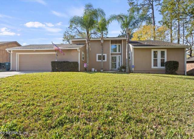 Property at 7060 Holiday Hill Ct, Jacksonville, FL 32216, 3 beds, 2 baths