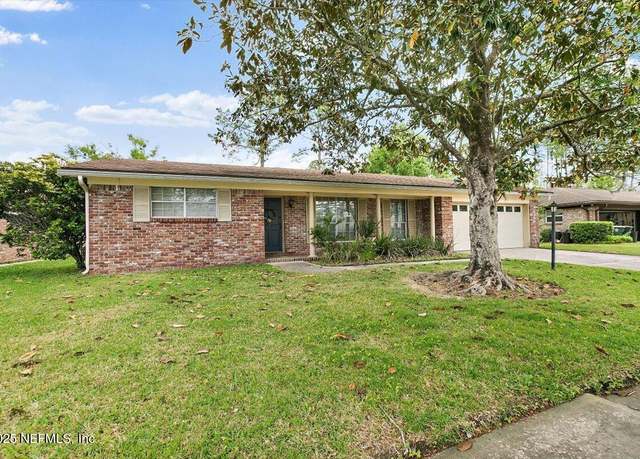 Property at 9055 Runnymeade Rd, Jacksonville, FL 32257, 3 beds, 2 baths