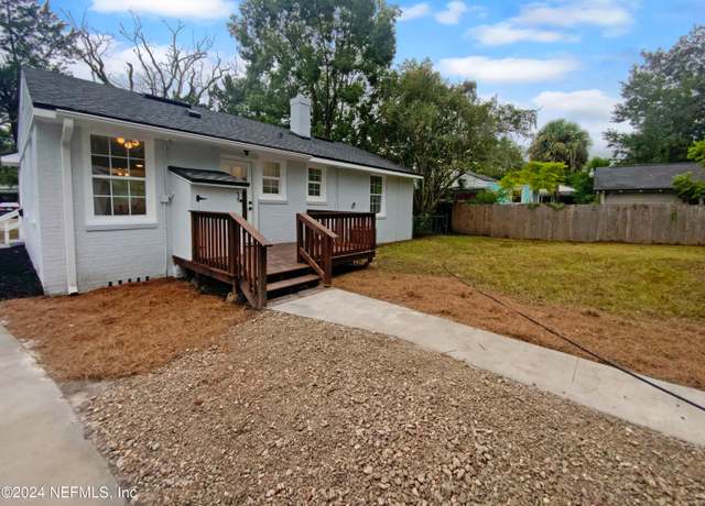 Property at 4763 Sefa Cir N, Jacksonville, FL 32210, 3 beds, 1 bath