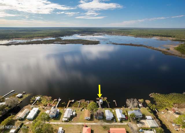 Property at 18778 NE 238th Ave, Fort Mccoy, FL 32134, 3 beds, 2 baths
