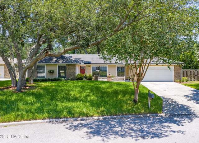 Property at 13569 Pachuco Ct, Jacksonville, FL 32225, 4 beds, 2 baths