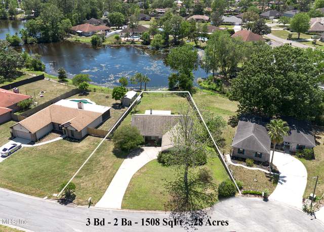 Property at 2422 Longwood St, Orange Park, FL 32065, 3 beds, 2 baths