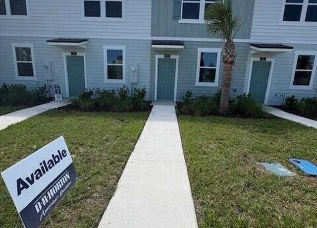 Property at 29 Palmones St, St. Augustine, FL 32084, 2 beds, 2.5 baths