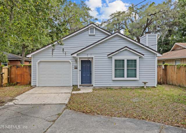 Property at 7237 Oakwood Dr, Jacksonville, FL 32211, 3 beds, 2 baths