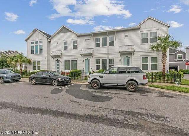 Property at 11304 Barrier Beach Pl, Jacksonville, FL 32256, 3 beds, 2.5 baths