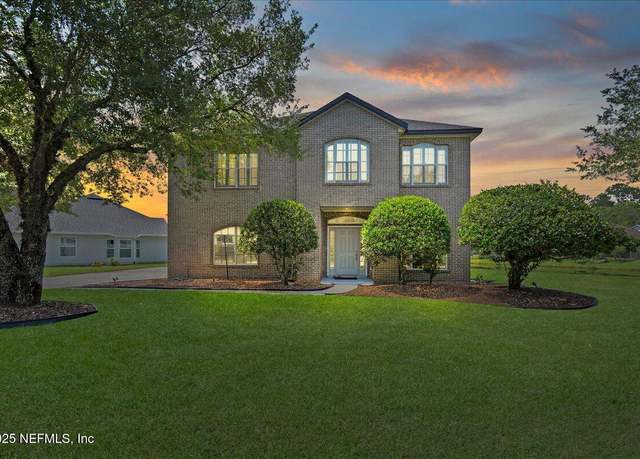 Property at 11092 Turnbridge Dr #74, Jacksonville, FL 32256, 4 beds, 2.5 baths