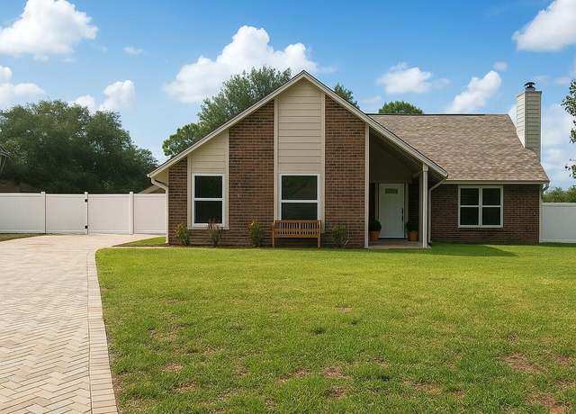 Property at 946 Cedar Ridge Ct, Orange Park, FL 32065, 4 beds, 3 baths