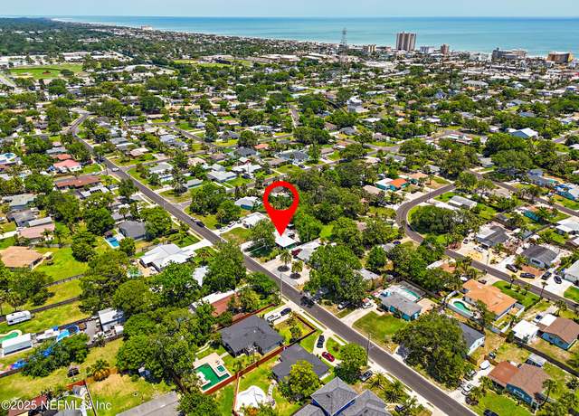 Property at 1213 10th St N, Jacksonville Beach, FL 32250, 4 beds, 2 baths