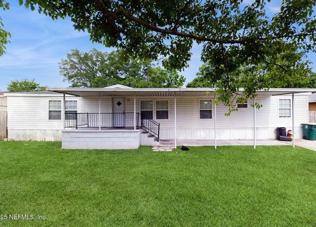 Property at 2031 Glen Gardner Dr, Jacksonville, FL 32246, 4 beds, 2 baths