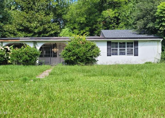 Property at 5502 Verbena Rd, Jacksonville, FL 32209, 4 beds, 2 baths