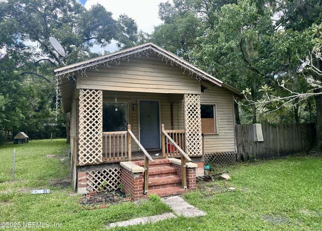 Property at 14521 N Main St, Jacksonville, FL 32218, 2 beds, 1 bath