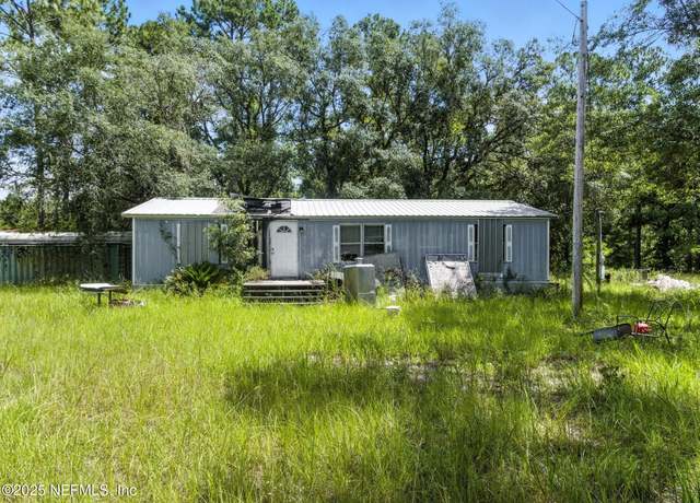Property at 5796 Indian Trl, Keystone Heights, FL 32656, 3 beds, 2 baths