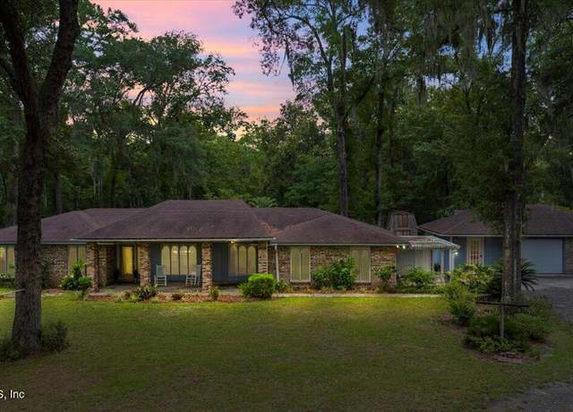 Property at 12657 Aladdin Rd, Jacksonville, FL 32223, 4 beds, 2.5 baths