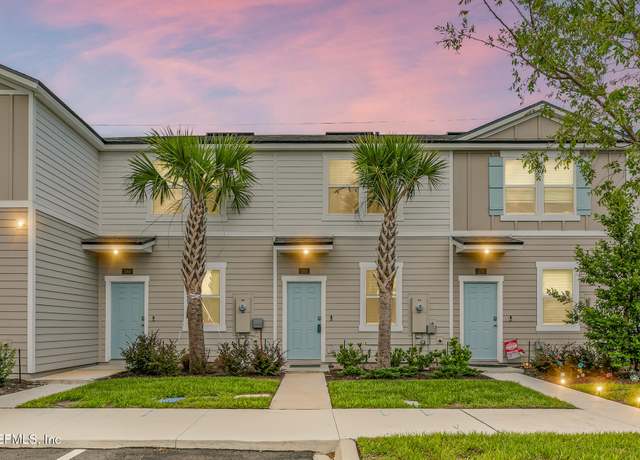 Property at 180 Stonegate Ave, St. Augustine, FL 32084, 2 beds, 2.5 baths