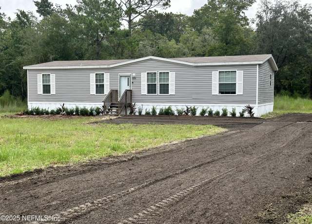 Property at 10720 Weatherby Avenue Ave, Hastings, FL 32145, 4 beds, 2 baths