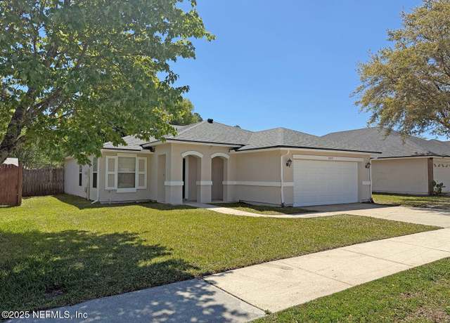 Property at 3829 Hideaway Ln, Middleburg, FL 32068, 3 beds, 2 baths
