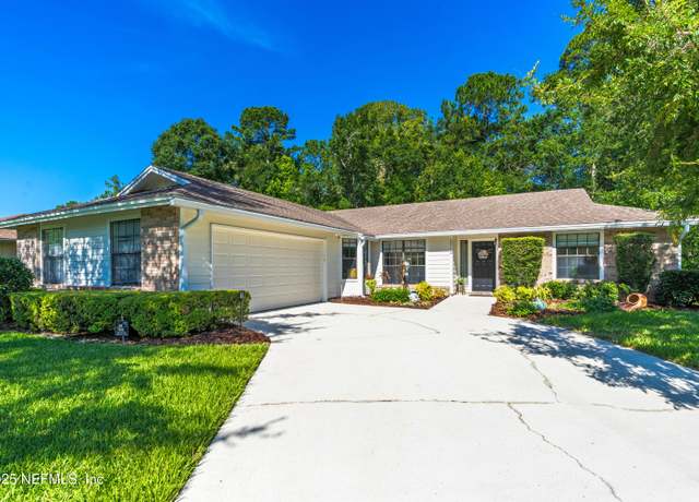 Property at 12162 Travertine Trl, Jacksonville, FL 32223, 3 beds, 2 baths