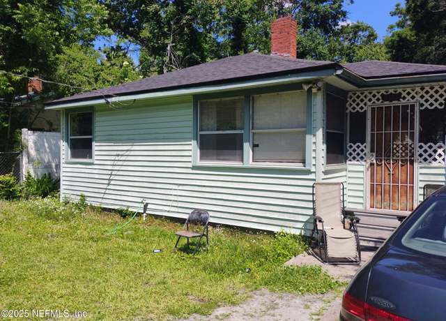 Property at 3335 Columbus Ave, Jacksonville, FL 32254, 2 beds, 1 bath
