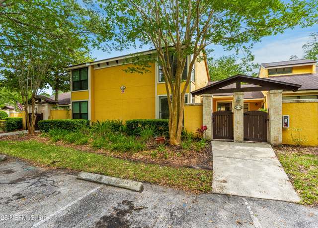 Property at 727 Driftwood Circle Cir, Ponte Vedra Beach, FL 32082, 2 beds, 2 baths