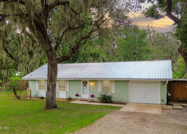 Property at 112 River Rd Dr, Palatka, FL 32177, 3 beds, 1 bath
