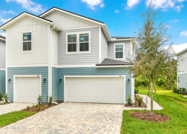 Property at 207 Brandon Lks Dr, Jacksonville, FL 32223, 3 beds, 2.5 baths