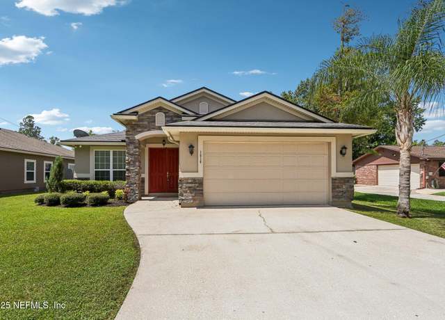 Property at 1014 Clay St, Fleming Island, FL 32003, 3 beds, 2 baths