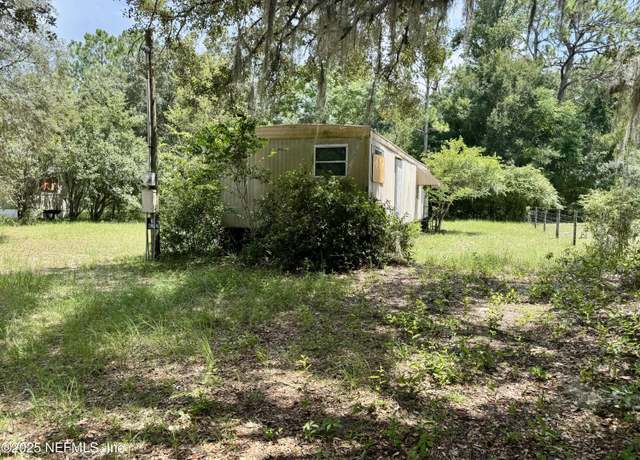 Property at 267 Lakeview Ct, Interlachen, FL 32148, 1 bed, 1 bath