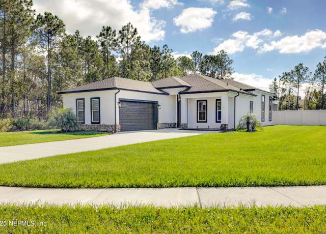 Property at 212 N Prairie Lakes Dr, St. Augustine, FL 32084, 3 beds, 2 baths