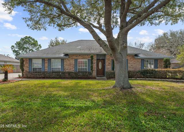 Property at 3380 Chimney Dr, Middleburg, FL 32068, 4 beds, 2 baths