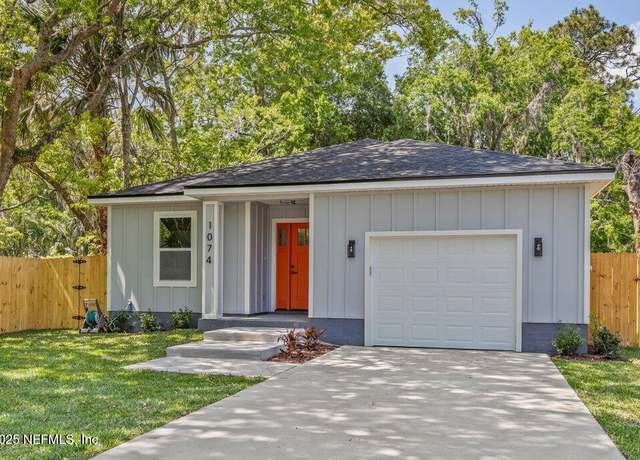 Property at 1074 W King St, St. Augustine, FL 32084, 3 beds, 2 baths