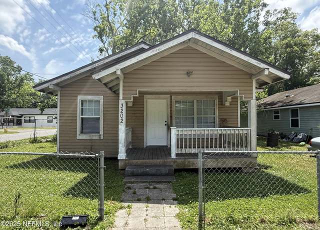 Property at 3202 Dignan St, Jacksonville, FL 32254, 2 beds, 1 bath