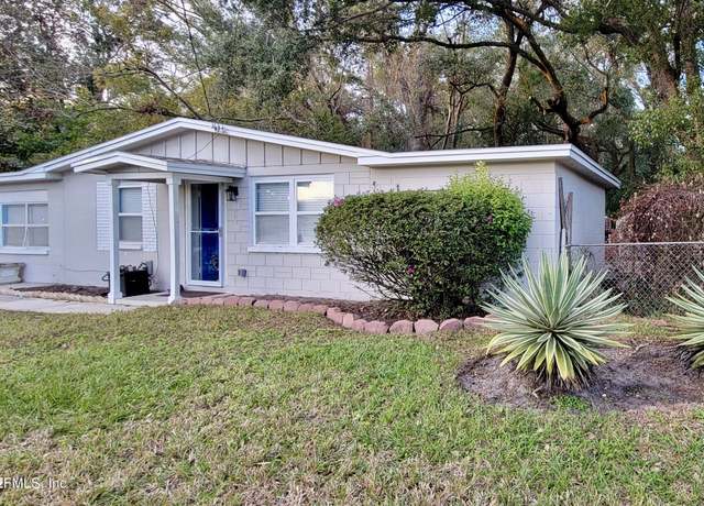 Property at 6959 Sonora Dr N, Jacksonville, FL 32244, 3 beds, 2 baths
