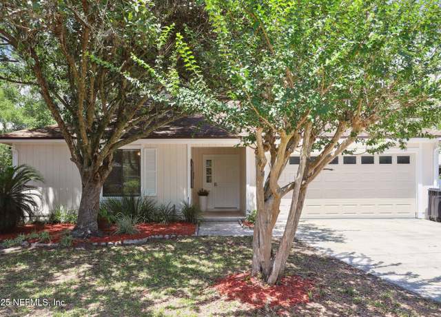 Property at 10487 Anchorage Cove Ln, Jacksonville, FL 32257, 3 beds, 2 baths