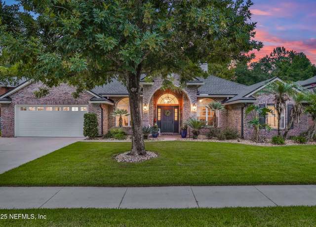 Property at 2411 Golden Bell Ln, Fleming Island, FL 32003, 4 beds, 3 baths