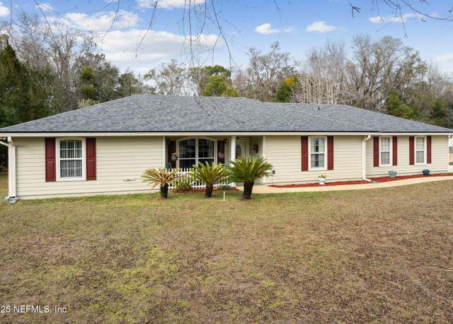 Property at 37069 Lee St, Hilliard, FL 32046, 3 beds, 2 baths
