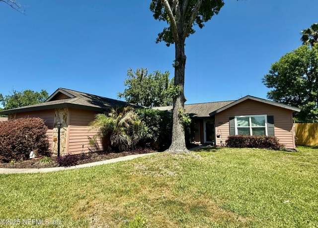 Property at 1864 Lakotna Dr, Orange Park, FL 32073, 3 beds, 2 baths