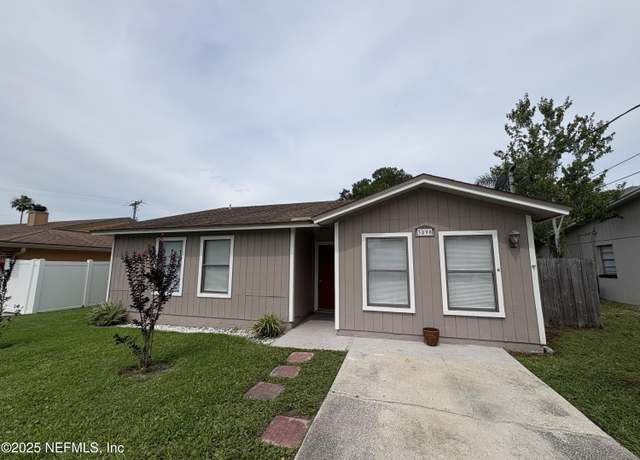 Property at 3890 Eunice Rd, Jacksonville, FL 32250, 3 beds, 2 baths