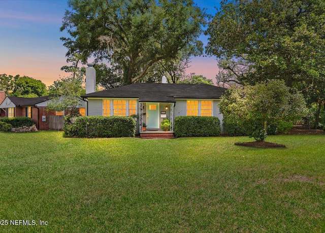 Property at 4651 Pinewood Ave, Jacksonville, FL 32207, 3 beds, 1 bath