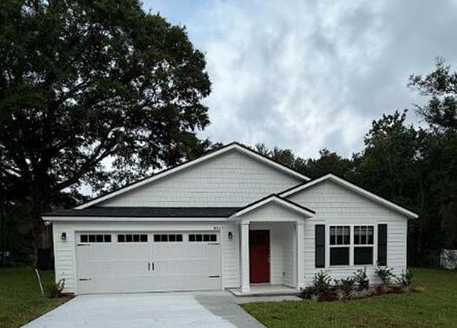 Property at 8823 Doris Ln, Jacksonville, FL 32220, 3 beds, 2 baths