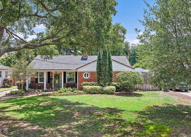 Property at 4371 Gadsden Ct, Jacksonville, FL 32207, 4 beds, 3 baths